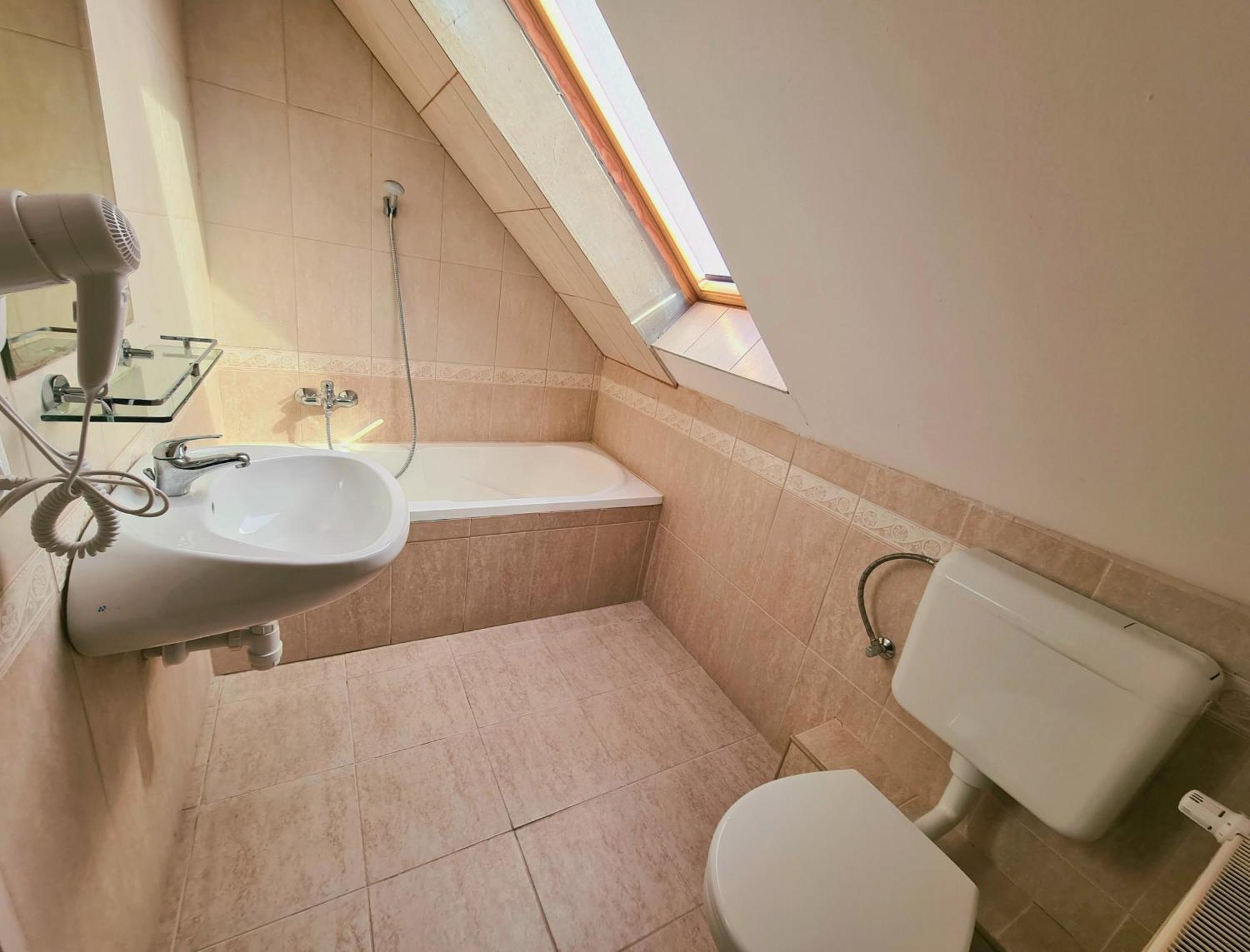 Marika Apartman Sopron Zewnętrze zdjęcie