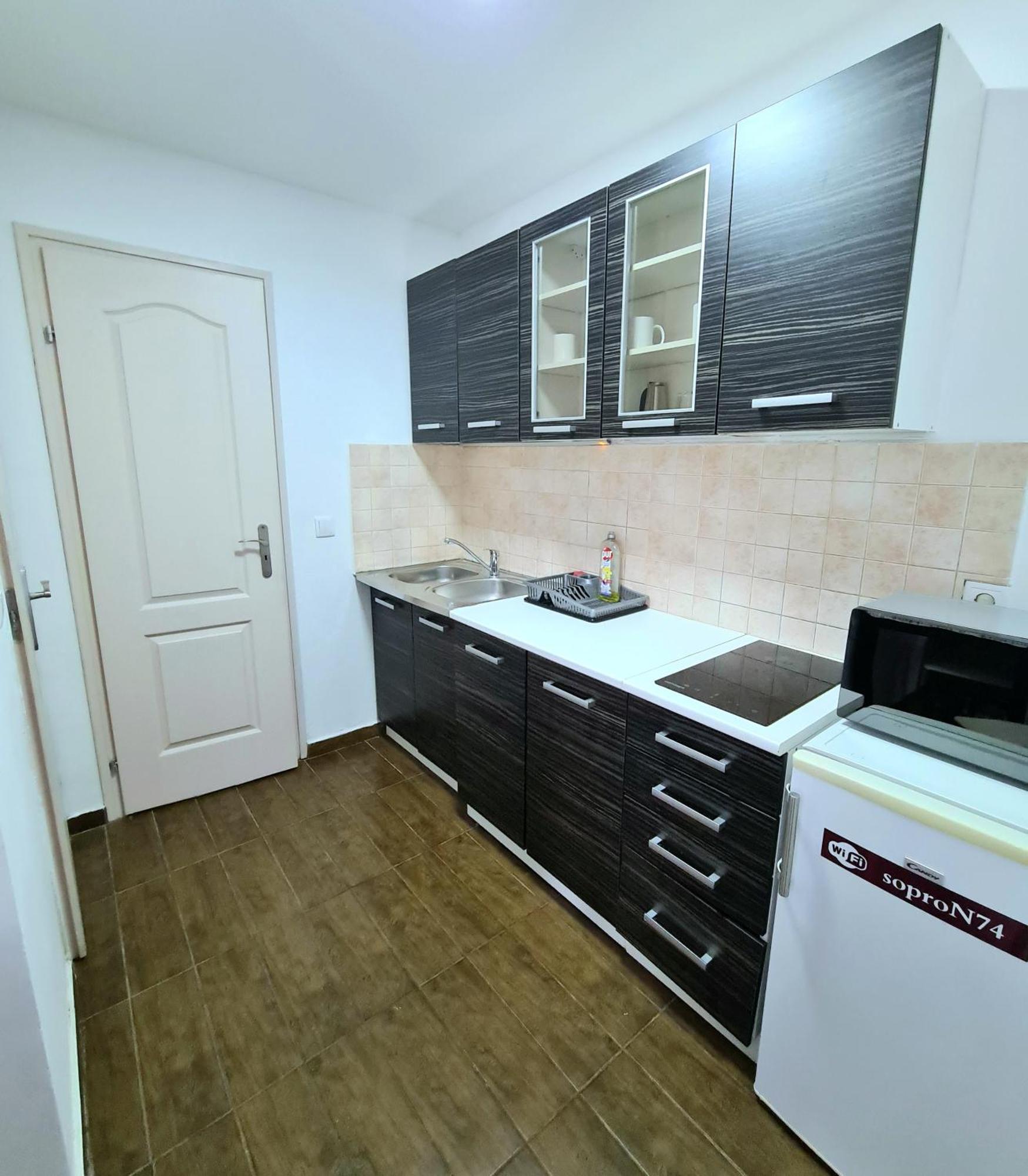 Marika Apartman Sopron Zewnętrze zdjęcie